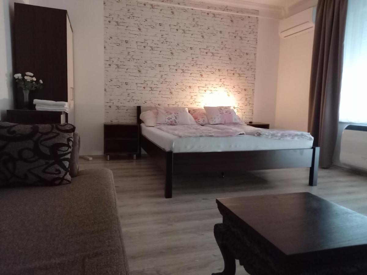 Kardos Apartman デブレツェン エクステリア 写真